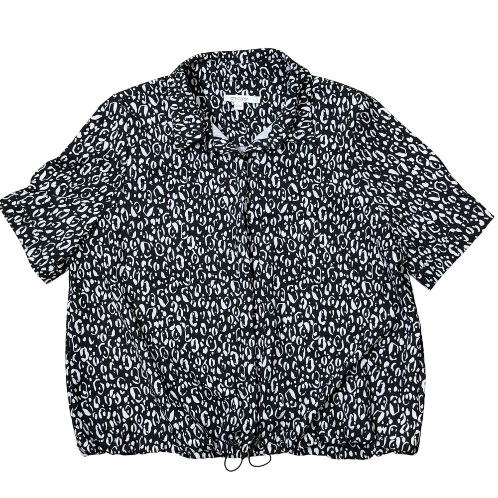 Chicos Short Sleeved Lightweight Black & White Shirt Blouse (1.5/10/M) Button Up